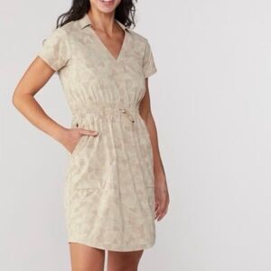 REI Co-Op Trailmade Dress Short Sleeve Cinch Waist Pocket Front Tan Print Large